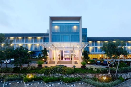Emersia Hotel